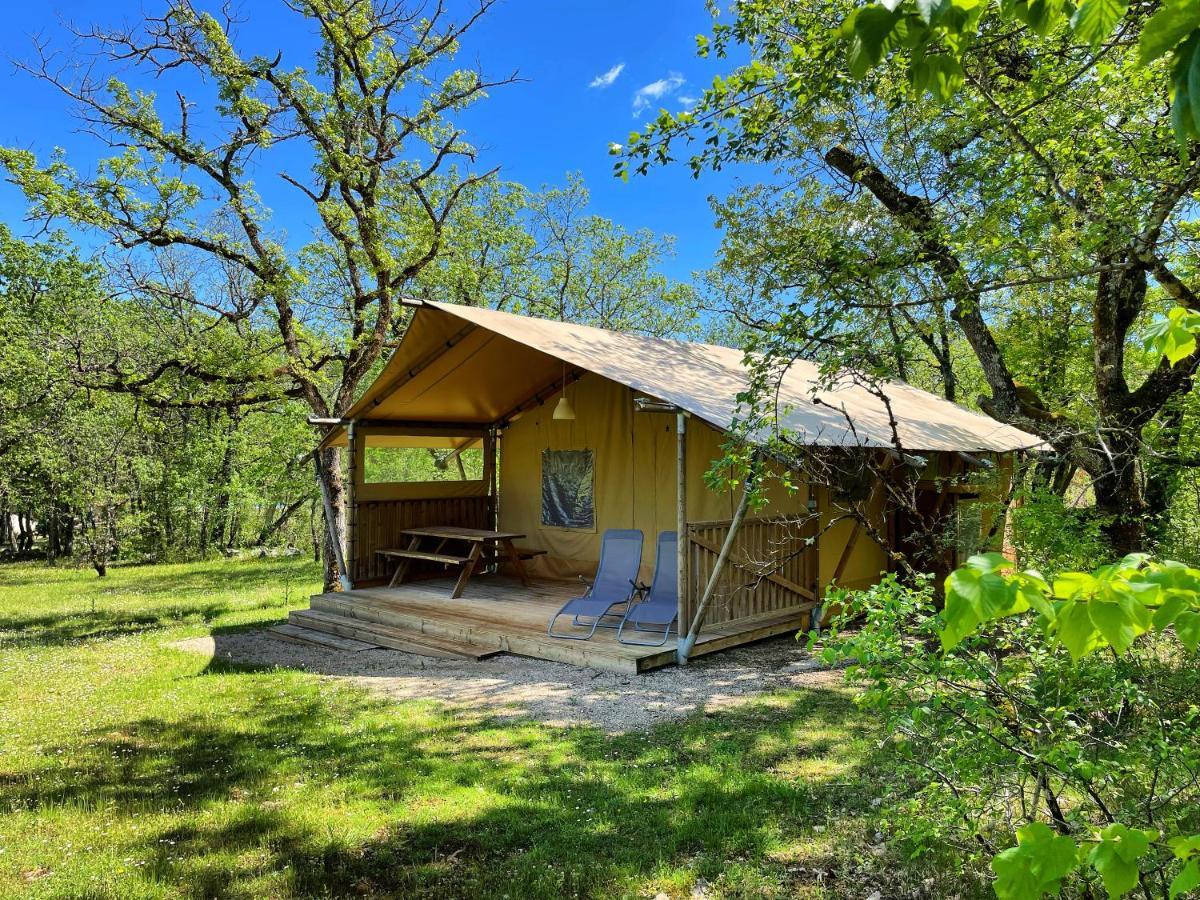 Lodges Du Bois Dodo - Ancien Camping De Bois Redon Septfonds المظهر الخارجي الصورة