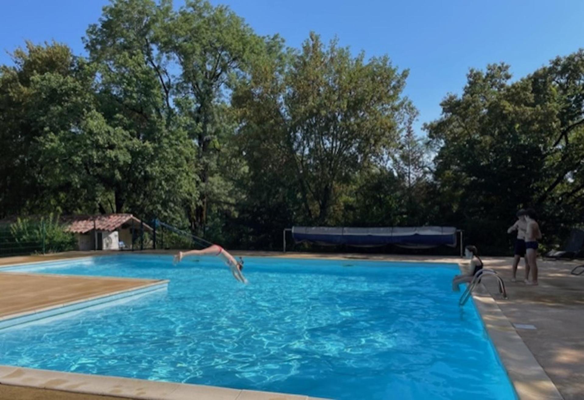 Lodges Du Bois Dodo - Ancien Camping De Bois Redon Septfonds المظهر الخارجي الصورة