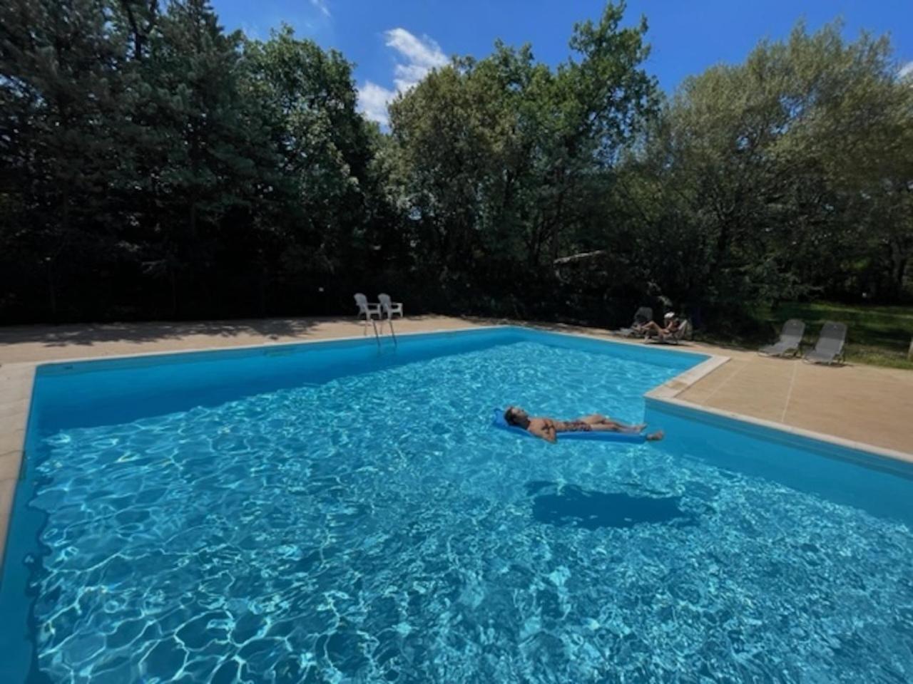 Lodges Du Bois Dodo - Ancien Camping De Bois Redon Septfonds المظهر الخارجي الصورة