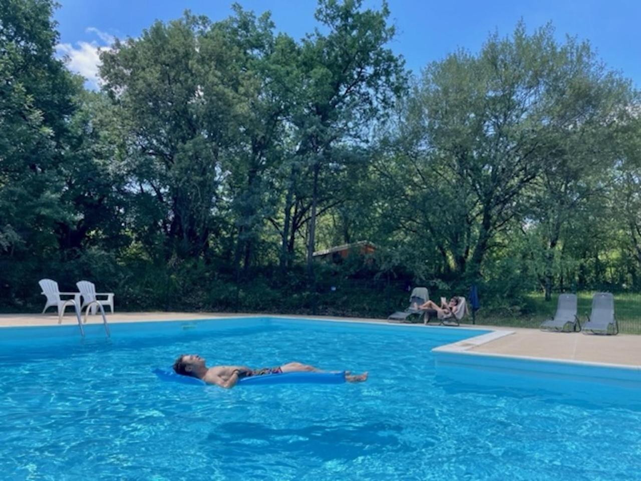 Lodges Du Bois Dodo - Ancien Camping De Bois Redon Septfonds المظهر الخارجي الصورة